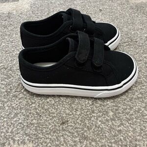 Toddler Boys Size 8 Black Velcro Sneakers
